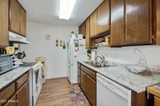 Photo #6: 6328569 Listing