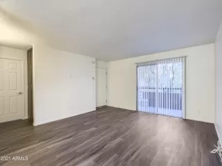 Photo #1: 6328629 Listing