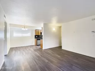 Photo #2: 6328629 Listing