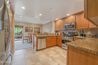 Photo #4: 6328707 Listing