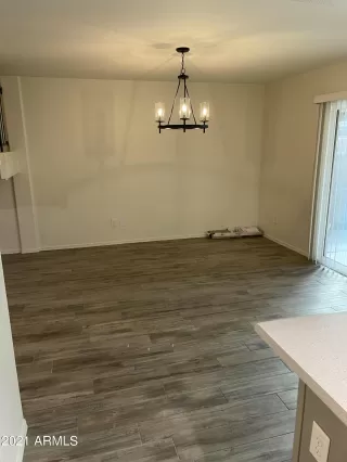 Photo #6: 6329018 Listing 