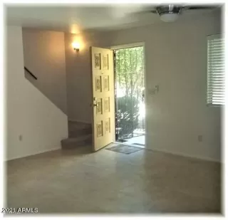 Photo #2: 6329182 Listing 