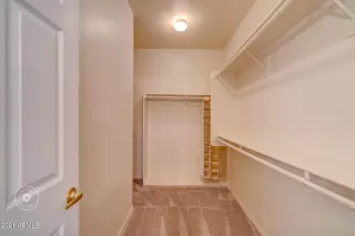 Photo #5: 6329253 Listing 