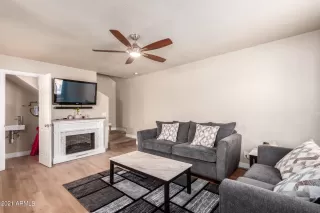 Photo #2: 6329538 Listing