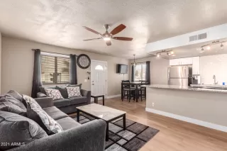 Photo #4: 6329538 Listing