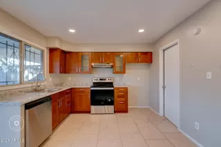 Photo #3: 6329627 Listing 