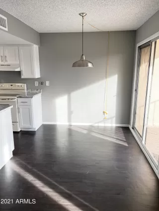 Photo #2: 6329679 Listing 