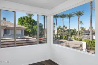 Photo #3: 6329699 Listing