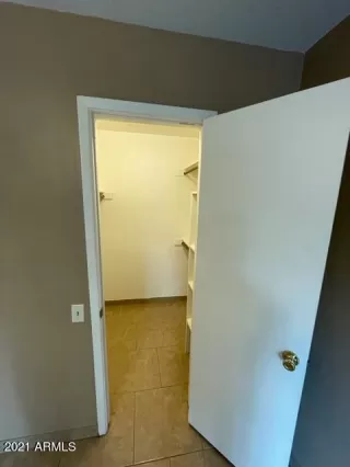 Photo #6: 6329731 Listing 