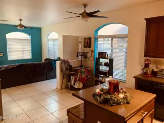 Photo #3: 6330020 Listing