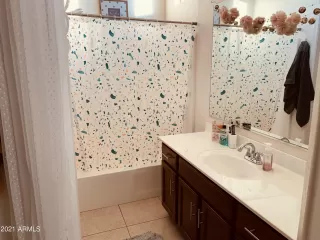 Photo #5: 6330020 Listing