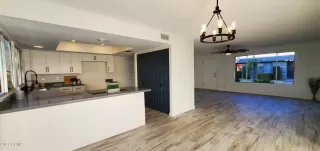 Photo #5: 6330024 Listing 