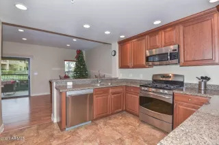 Photo #5: 6330115 Listing