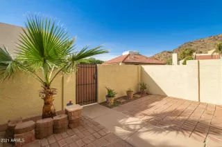 Photo #2: 6330121 Listing