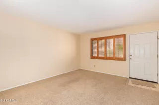 Photo #3: 6330121 Listing