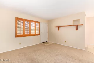 Photo #4: 6330121 Listing