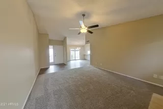 Photo #4: 6330177 Listing