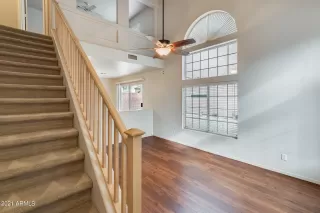 Photo #4: 6330282 Listing