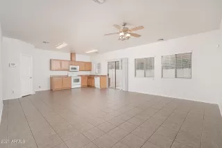 Photo #2: 6330309 Listing 