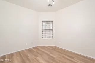 Photo #6: 6330309 Listing 