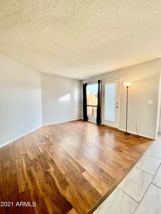 Photo #2: 6330435 Listing 