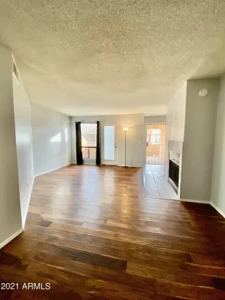 Photo #3: 6330435 Listing 