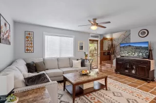 Photo #5: 6330482 Listing 