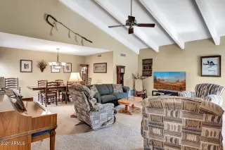 Photo #3: 6330585 Listing 