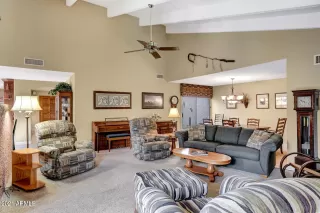 Photo #4: 6330585 Listing 