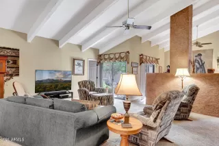 Photo #5: 6330585 Listing 