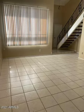 Photo #4: 6330667 Listing