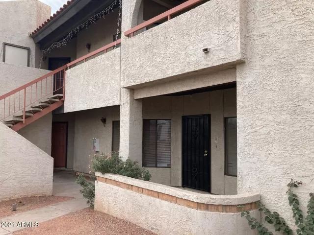 MLS: 6330692 Condo For Sale