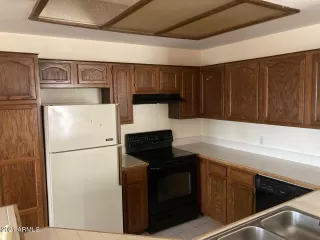 Photo #1: 6330692 Listing