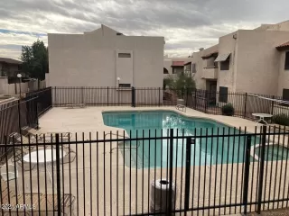 Photo #4: 6330692 Listing