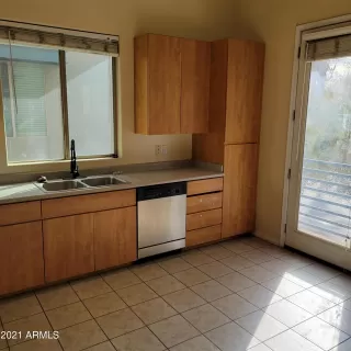 Photo #6: 6330706 Listing