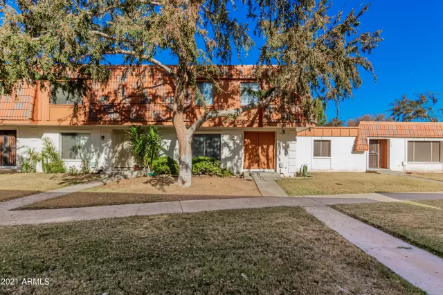 MLS: 6330810 Condo For Sale