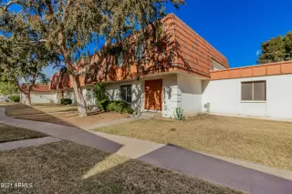 Photo #2: 6330810 Listing 