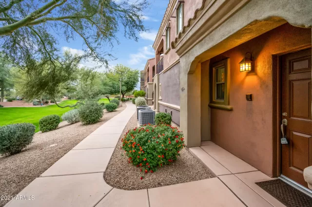 MLS: 6330998 Condo For Sale