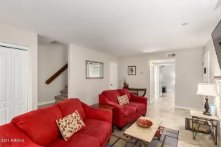 Photo #6: 6331029 Listing