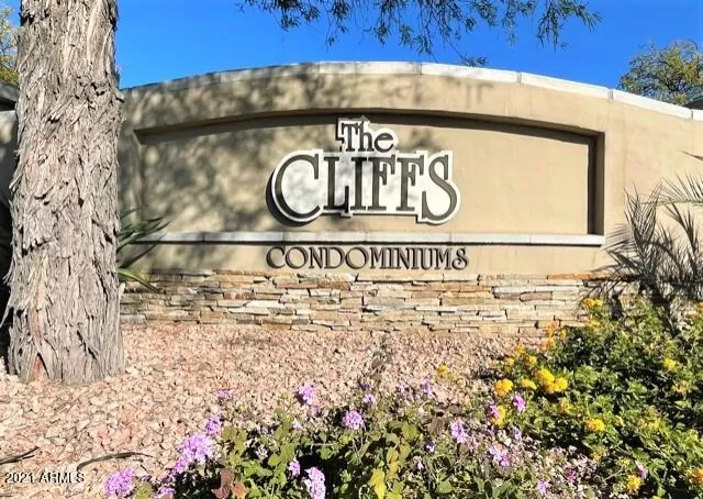 MLS: 6331061 Condo For Sale