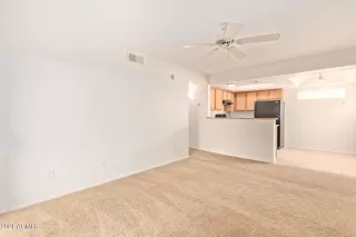 Photo #3: 6331061 Listing