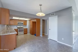 Photo #4: 6331462 Listing