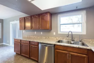 Photo #6: 6331462 Listing