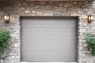 Photo #1: 6331598 Listing