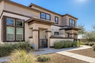 Photo #2: 6332081 Listing