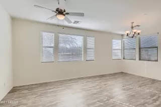 Photo #5: 6332081 Listing