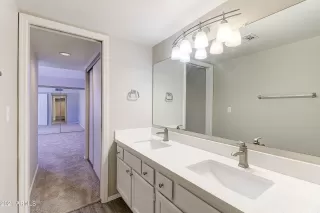 Photo #6: 6332095 Listing