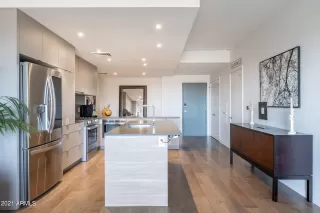 Photo #4: 6332112 Listing