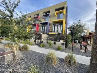 Photo #1: 6332214 Listing