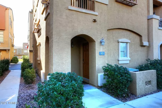 MLS: 6332288 Condo For Sale